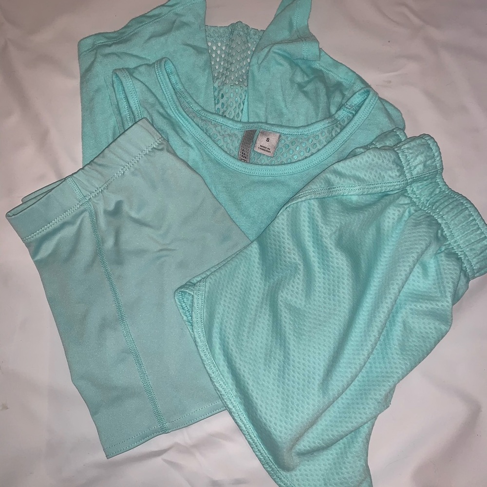 Three piece workout clothes set